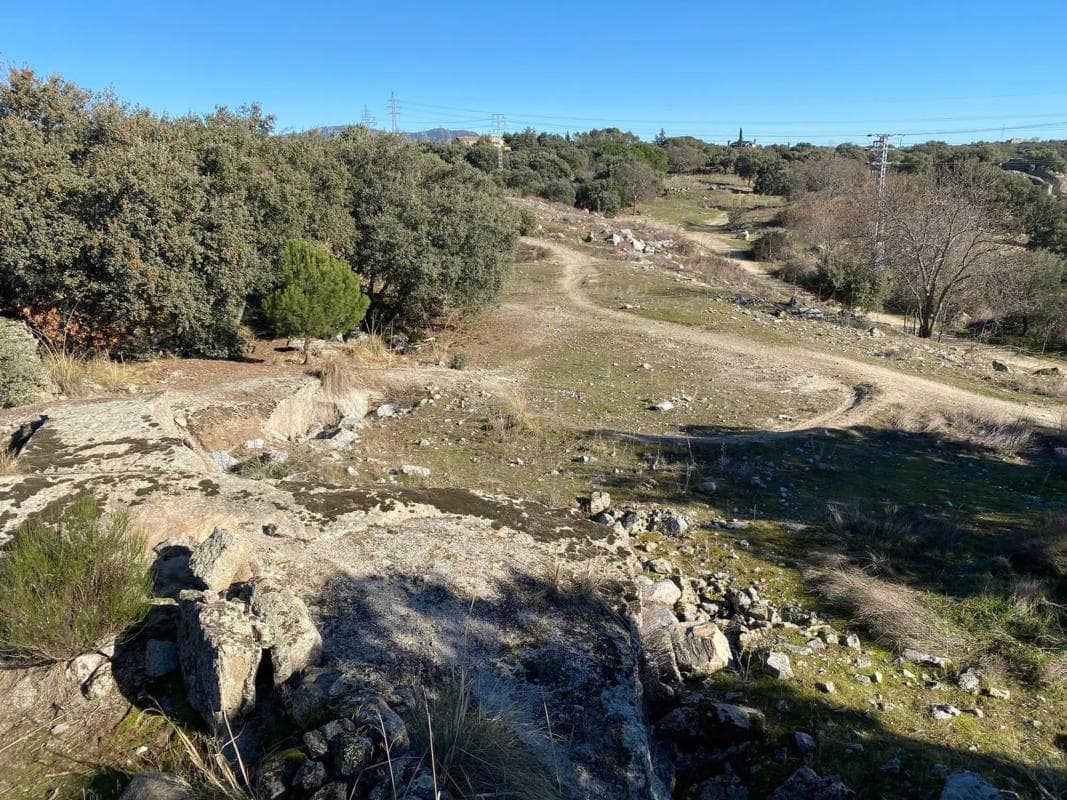 Terreno en venta en Galapagar, Madrid photo 2