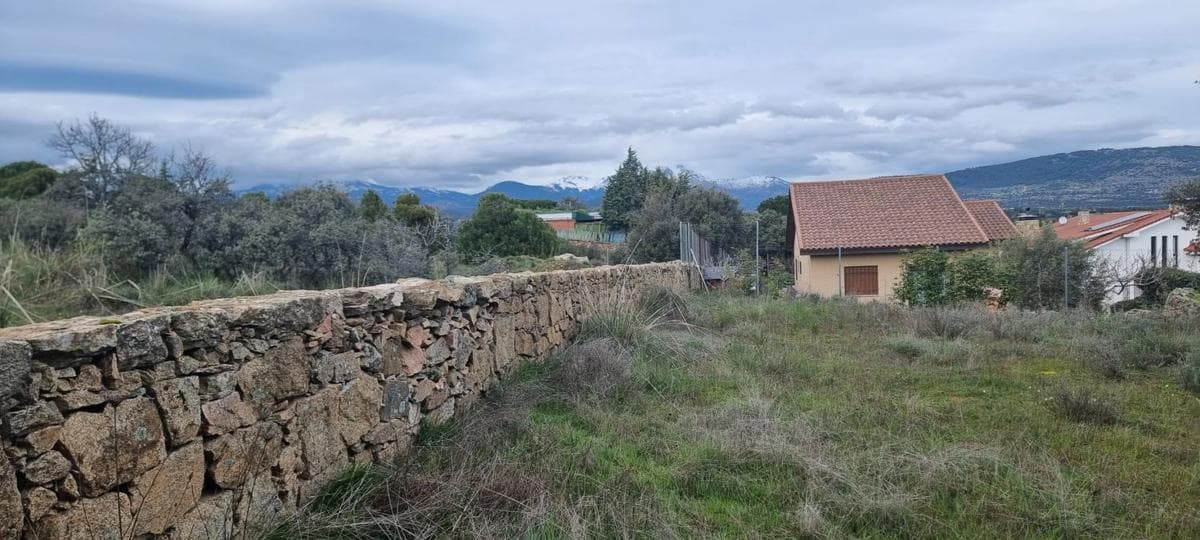Terreno en venta en Guadarrama, Madrid photo 2