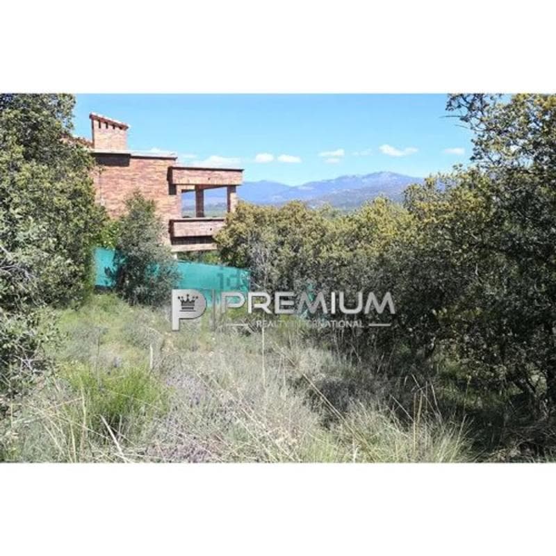 Terreno en venta en Guadarrama, Madrid photo 3