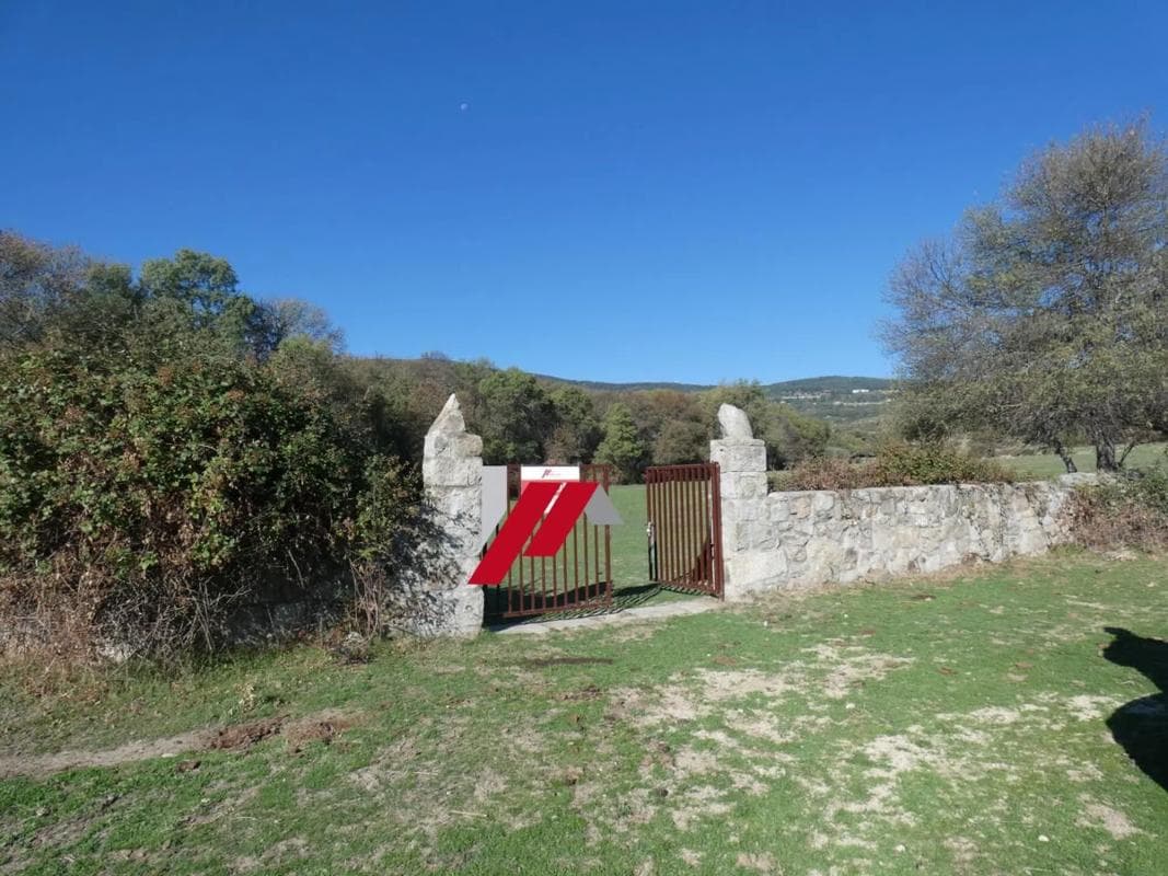Terreno en venta en Guadarrama, Madrid photo 5