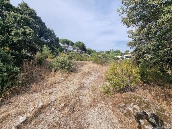 Terreno en calle de Santiáñez, 2 thumbnail 2