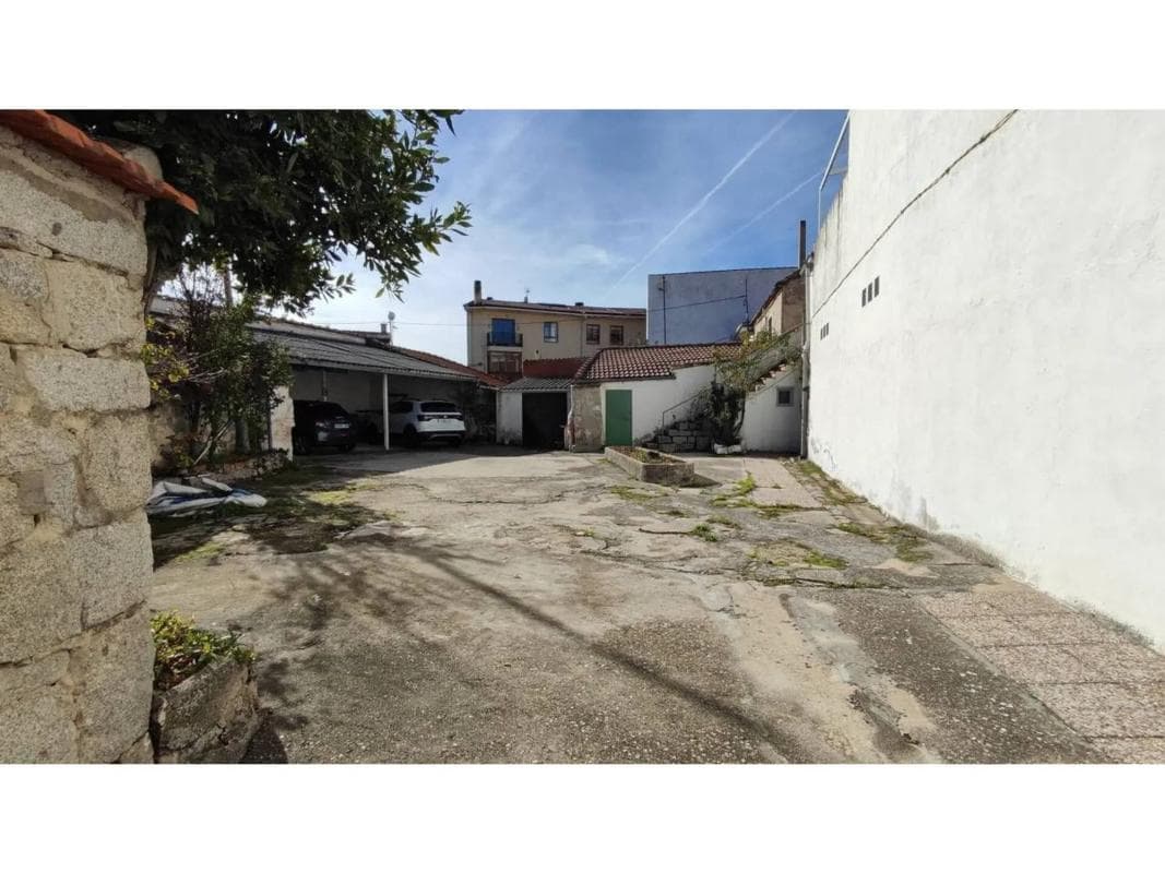 Terreno en venta en Moralzarzal, Madrid photo 4