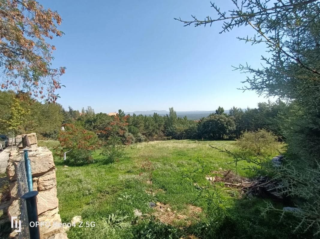 Terreno en venta en San Lorenzo de El Escorial, Madrid photo 3