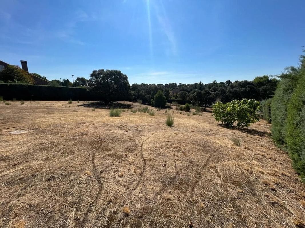 Terreno en venta en Villaviciosa de Odón, Madrid photo 4