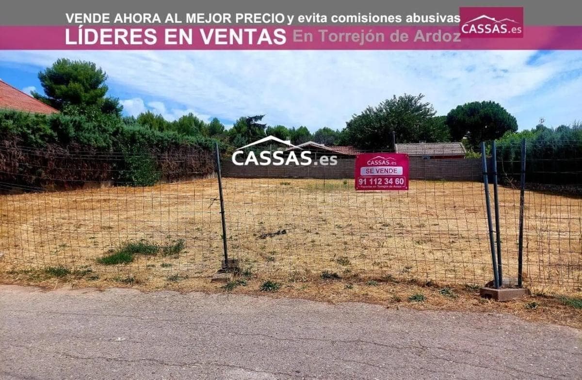 Terreno en venta en Paracuellos de Jarama, Madrid photo 2