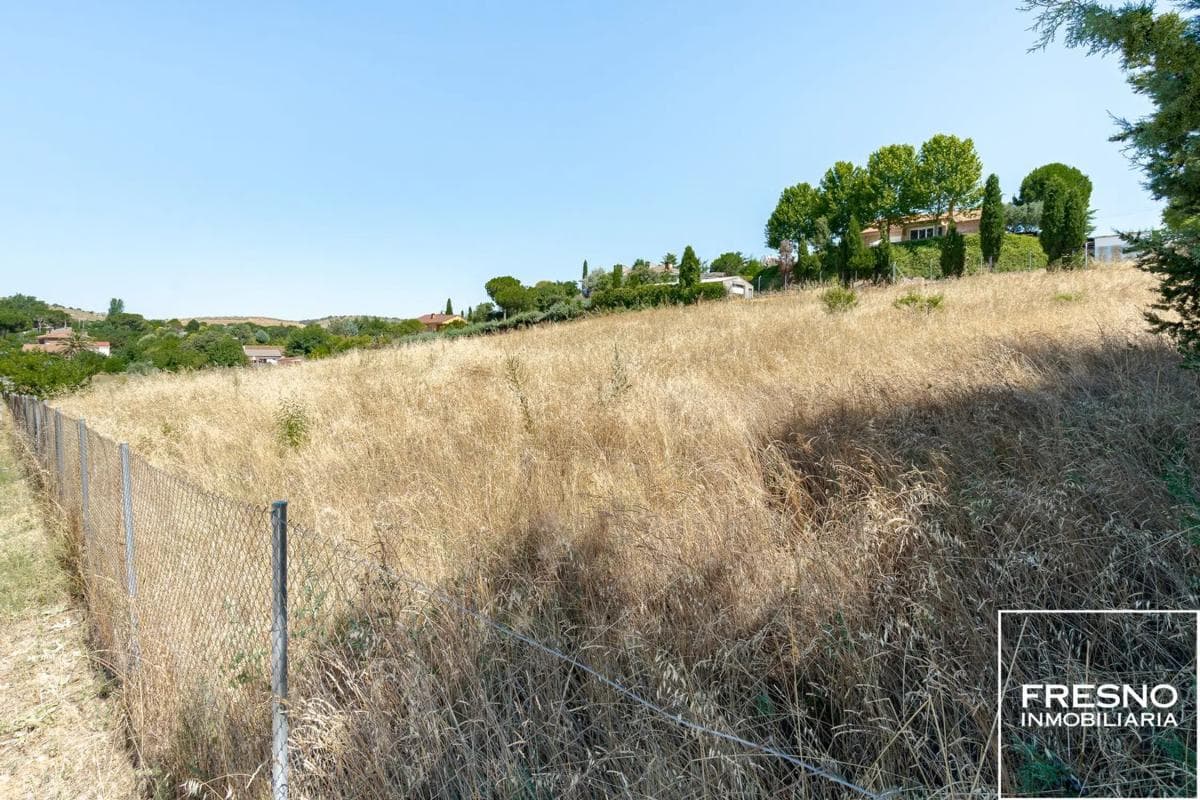 Terreno en venta en Serracines, Madrid photo 3