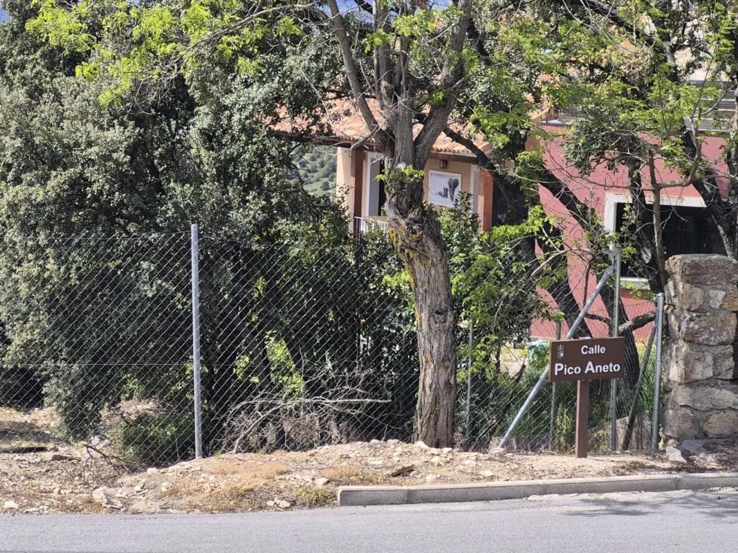 Участок земли на продажу в Котос-де-Монтеррей, Мадрид photo 3