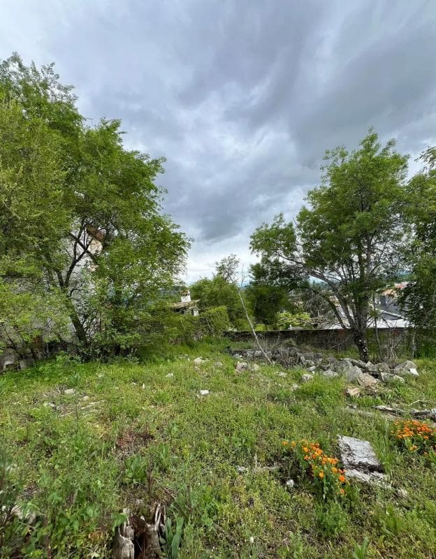 Terreno en venta en Miraflores de la Sierra, Madrid photo 2