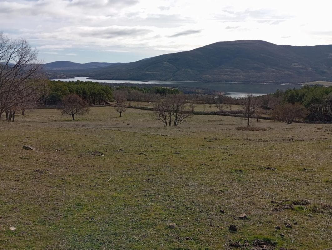 Terreno en venta en Lozoya, Madrid photo 4
