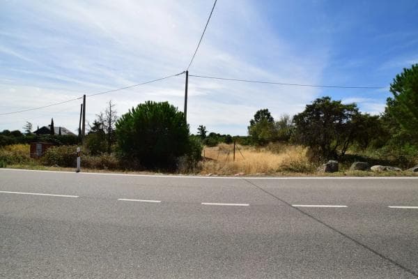 Terreno en carretera de La Cabrera, 27 thumbnail 1