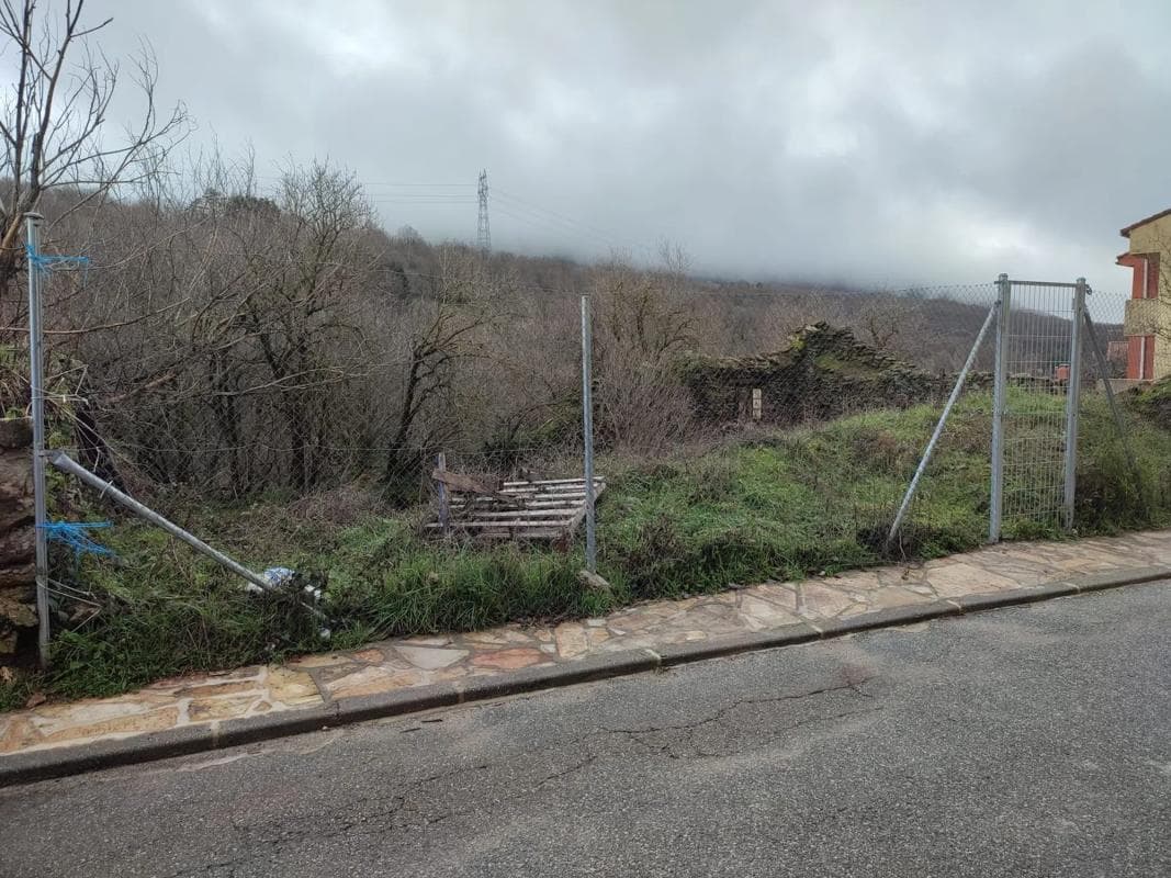 Land for sale in Somosierra, Madrid photo 2