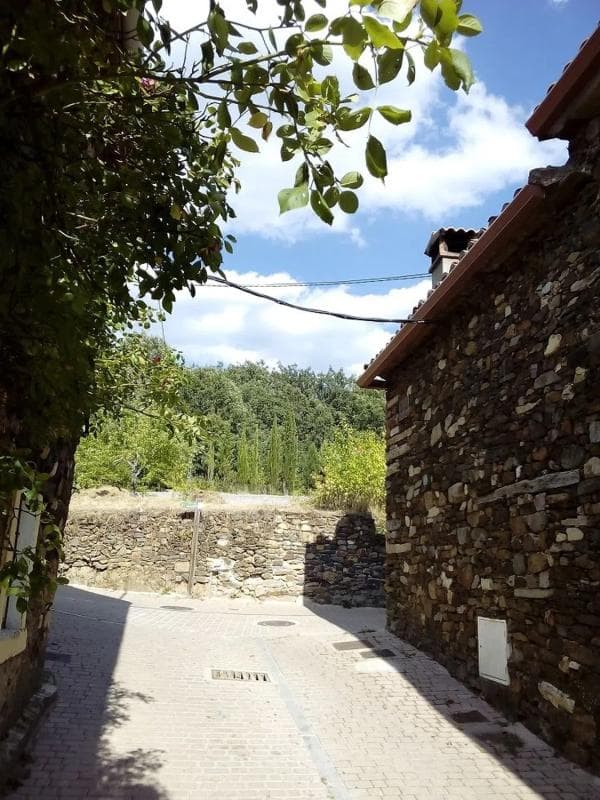 Działka na sprzedaż w Puebla de la Sierra, Madryt photo 5