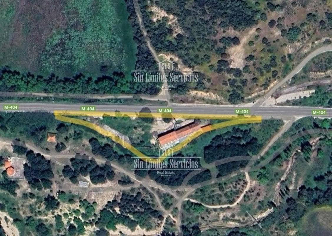 Terreno en venta en Batres, Madrid photo 2