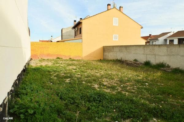 Terreno en calle Picos de Europa, 4 thumbnail 1