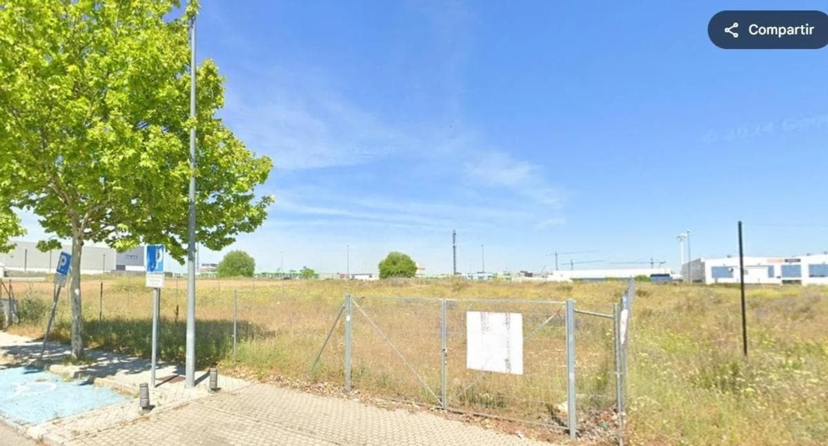 Terreno en venta en Leganés, Madrid photo 2