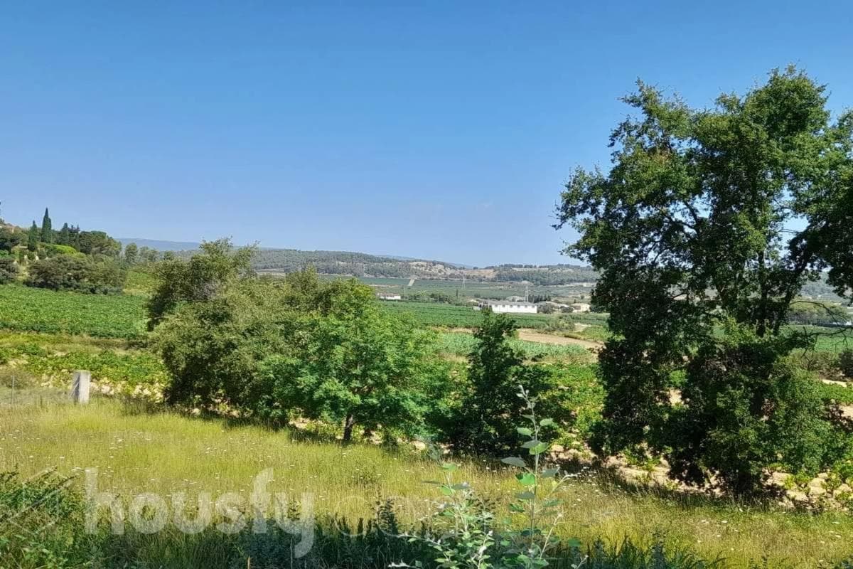 Terreno en venta en Pacs del Penedès, Barcelona photo 3