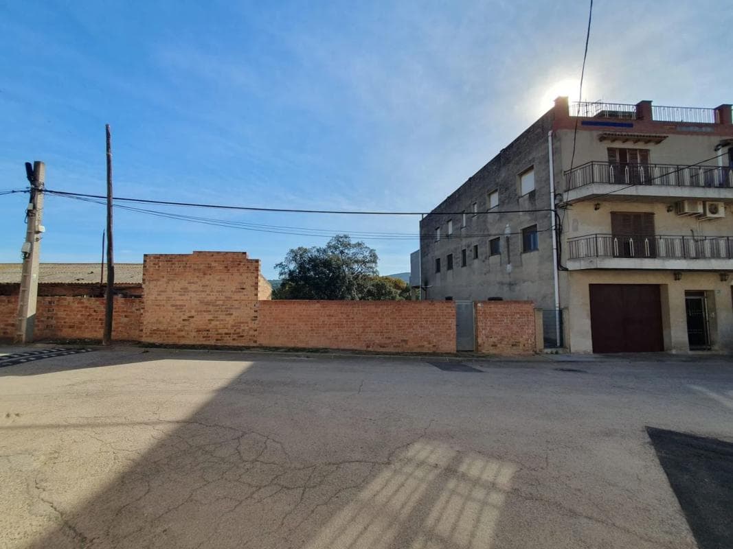 Terreno en venta en Santa Margarida i els Monjos, Barcelona photo 5