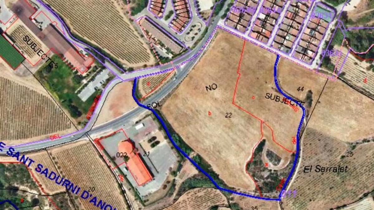 Terreno en venta en Sant Sadurní d'Anoia, Barcelona photo 4