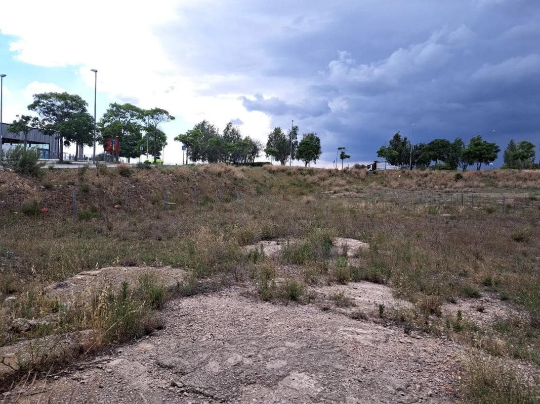 Terreno en venta en Vilafranca del Penedès, Barcelona photo 3