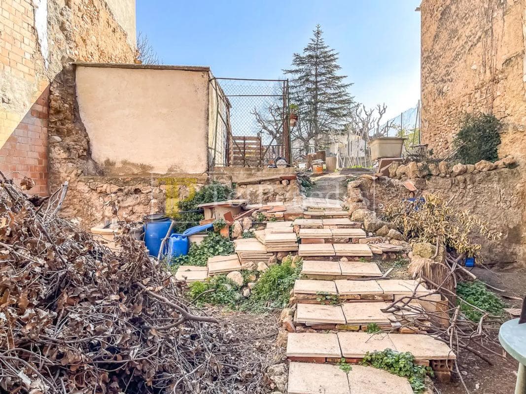 Terreno en venta en Sant Quintí de Mediona, Barcelona photo 2