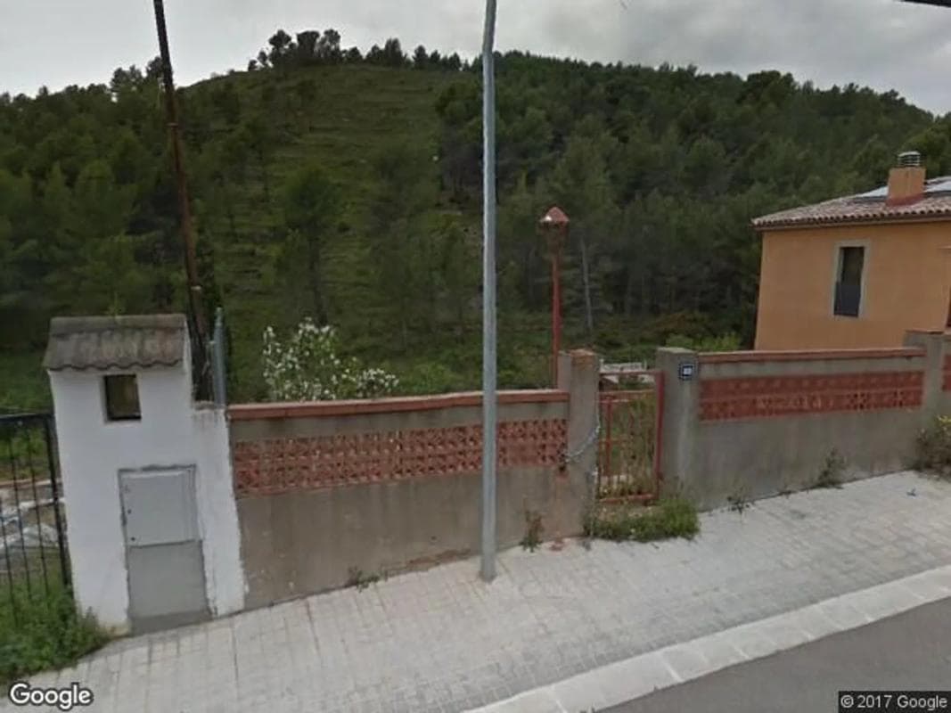 Terreno en venta en Torrelles de Foix, Barcelona photo 3