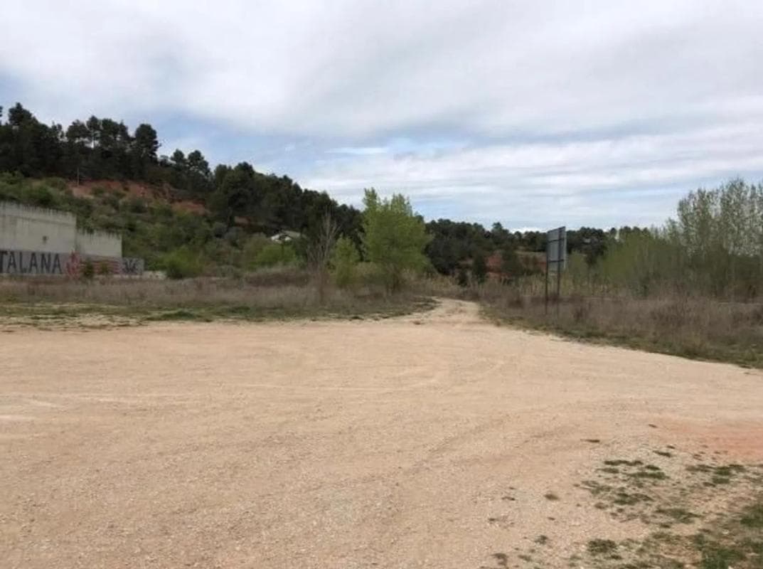 Terreno en venta en Orpí, Barcelona photo 2