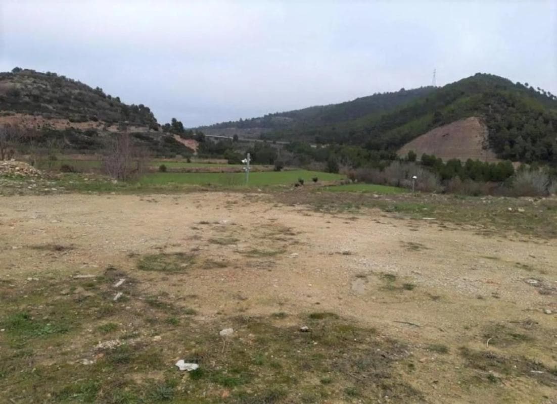 Terreno en venta en Copons, Barcelona photo 3