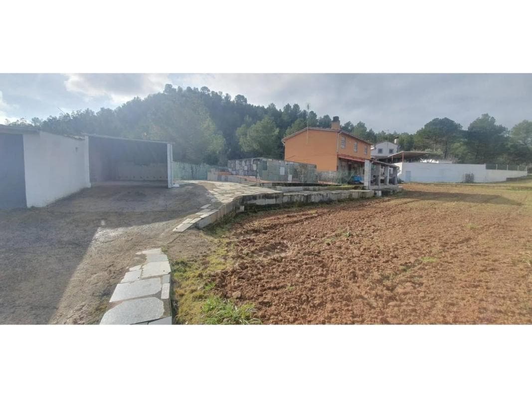 Terreno en venta en Sant Vicenç de Castellet, Barcelona photo 3