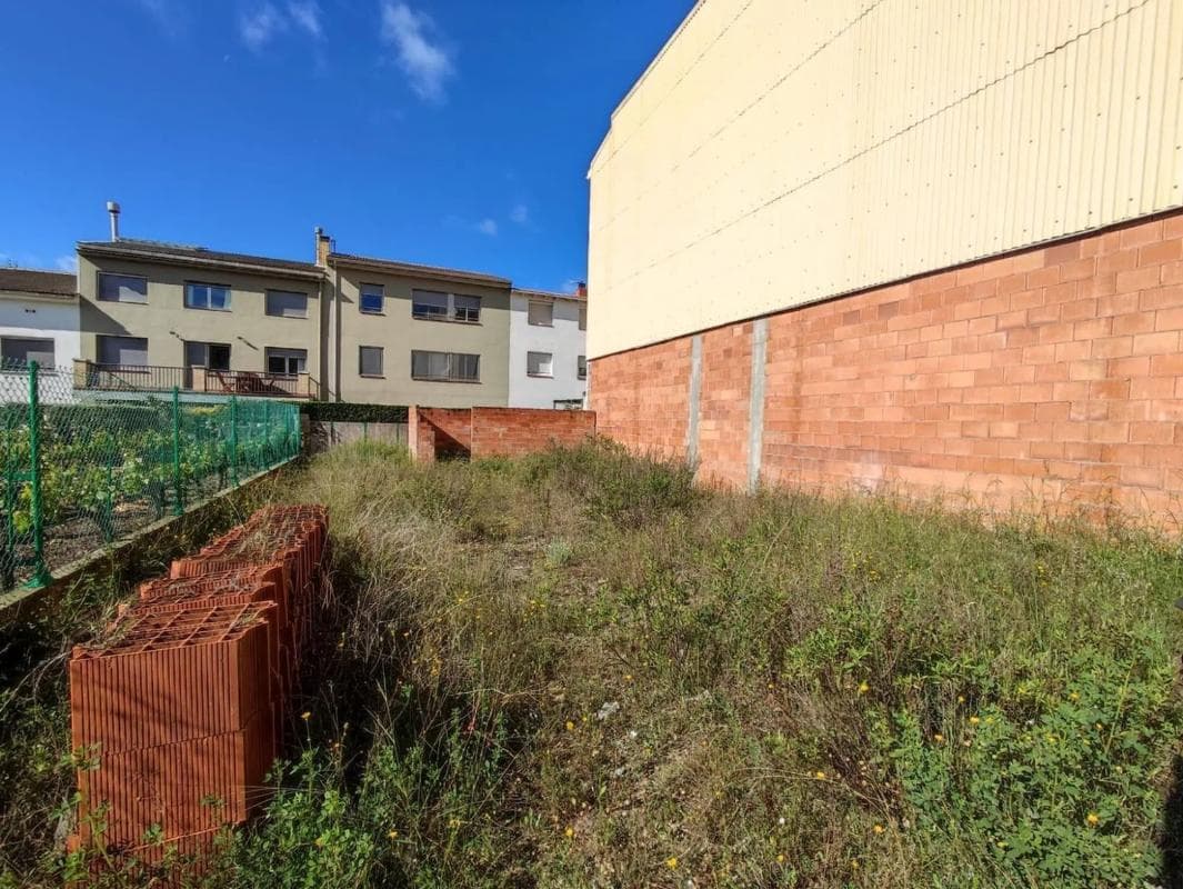 Terreno en venta en Sallent, Barcelona photo 2