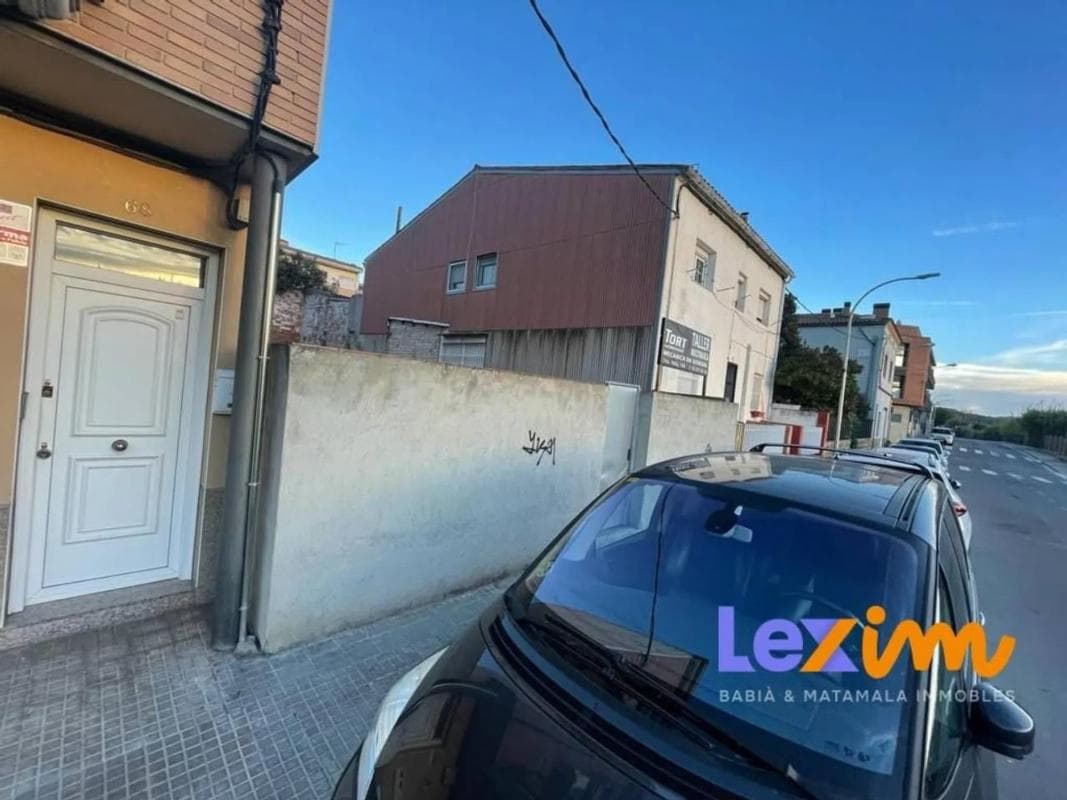 Terreno en venta en Sant Vicenç de Castellet, Barcelona photo 4