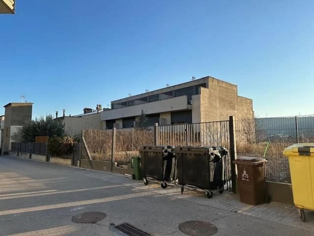 Terreno en venta en Callus, Barcelona photo 3