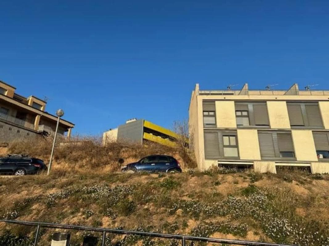 Terreno en venta en Callus, Barcelona photo 4
