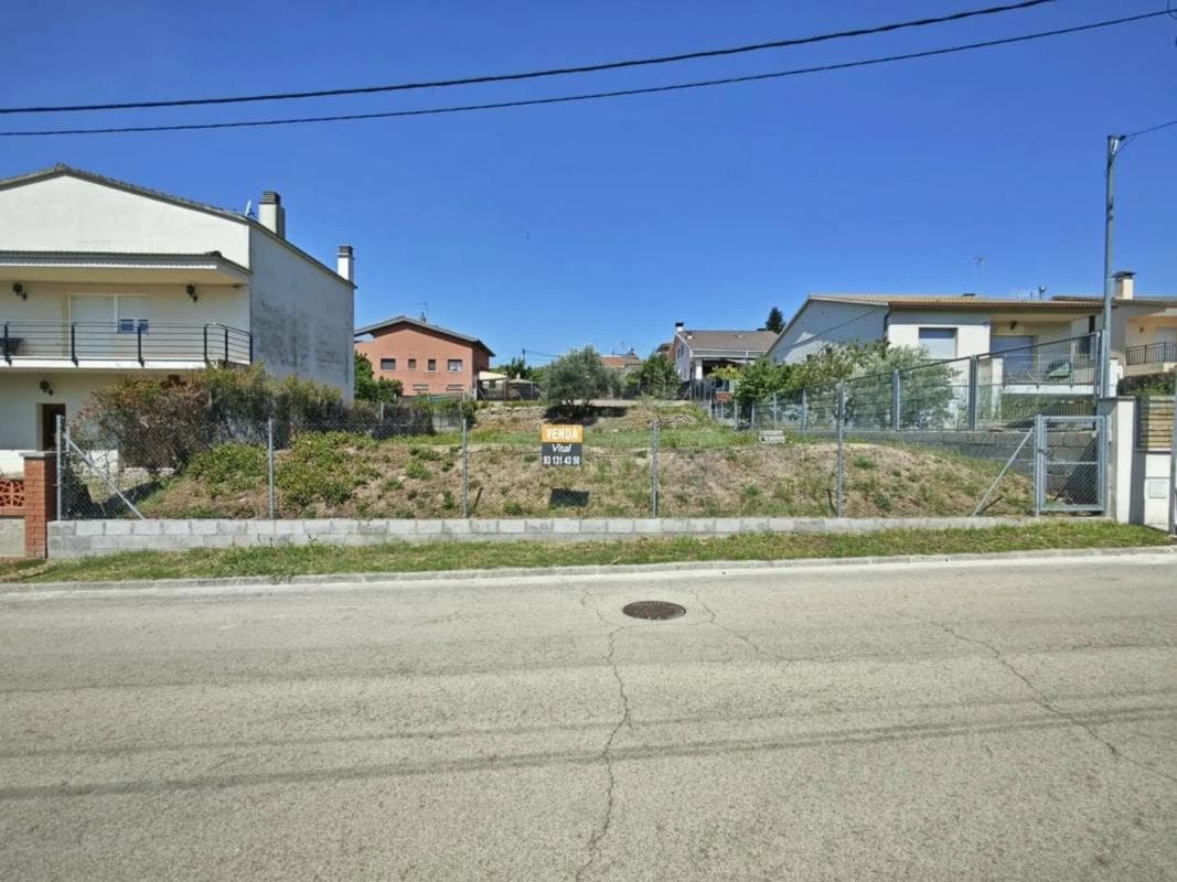 Terreno en venta en Sant Vicenç de Castellet, Barcelona photo 2