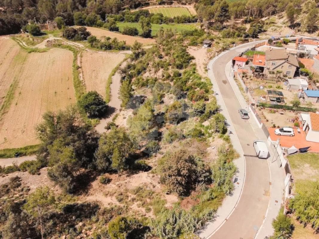 Terreno en venta en Castellgalí, Barcelona photo 4