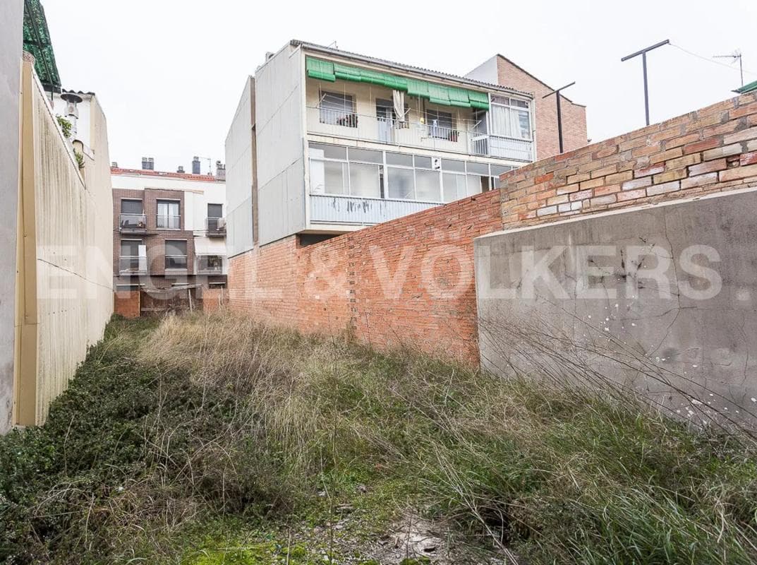 Terreno en venta en Sant Vicenç de Castellet, Barcelona photo 3