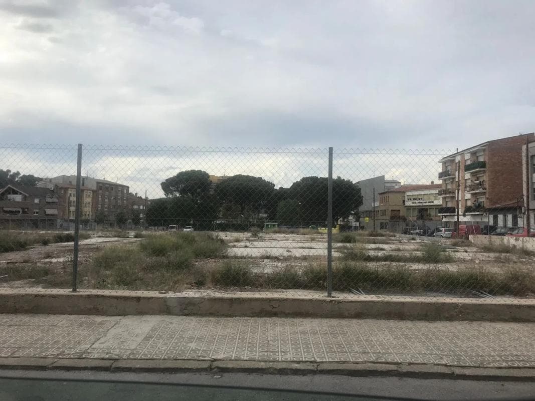 Terreno en venta en Sant Vicenç de Castellet, Barcelona photo 3