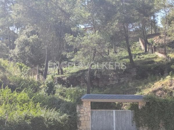 Terreno en Corbera de Llobregat thumbnail 1