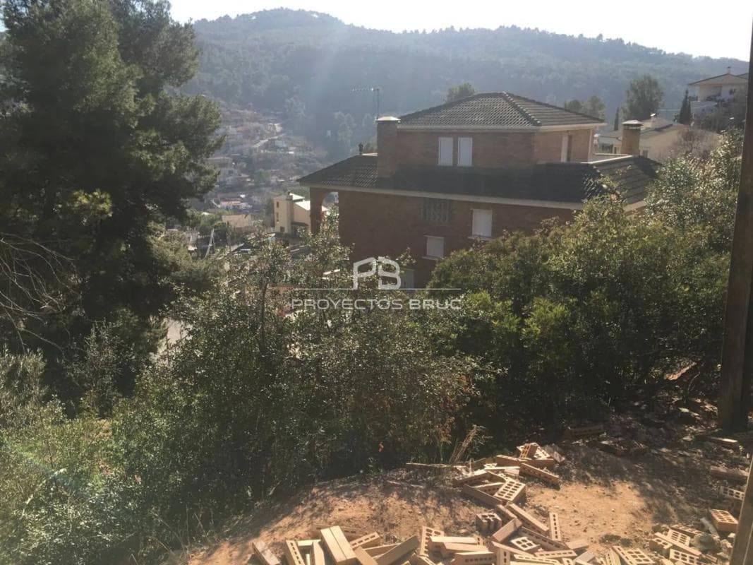 Terreno en venta en Corbera de Llobregat, Barcelona photo 4
