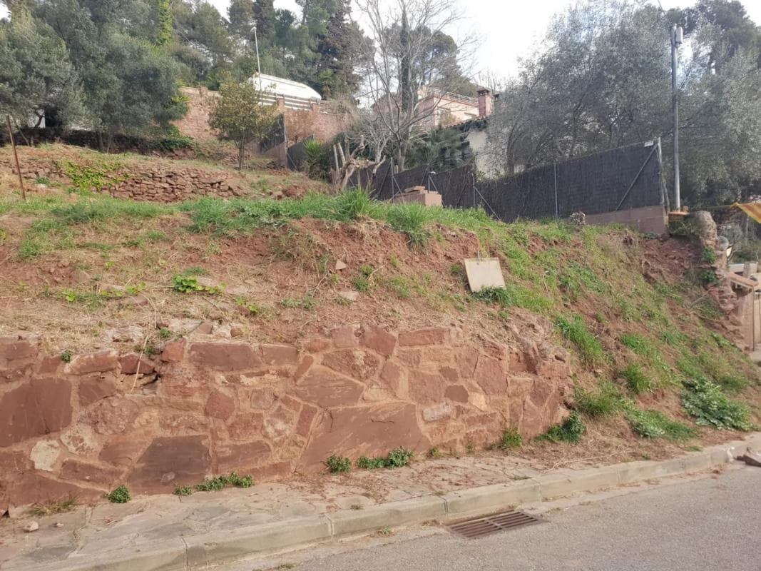 Terreno en venta en Corbera de Llobregat, Barcelona photo 2