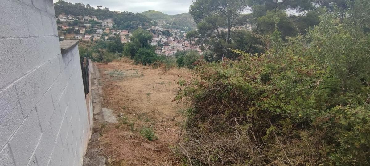 Участок земли на продажу в Вальриана, Барселона photo 2