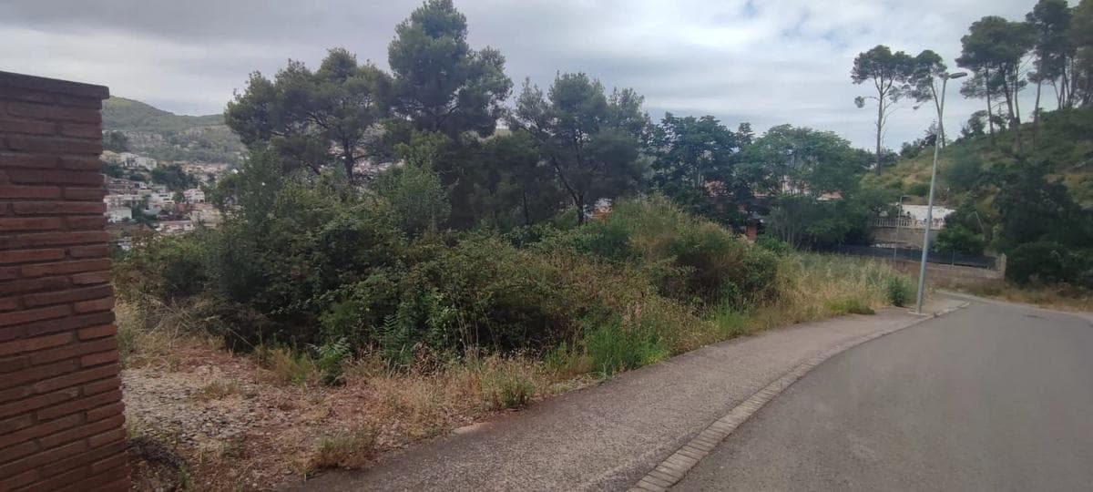 Участок земли на продажу в Вальриана, Барселона photo 3