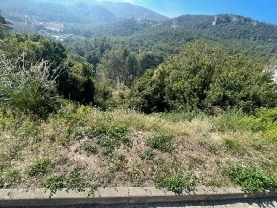 Terreno en venta en Vallirana, Barcelona photo 5