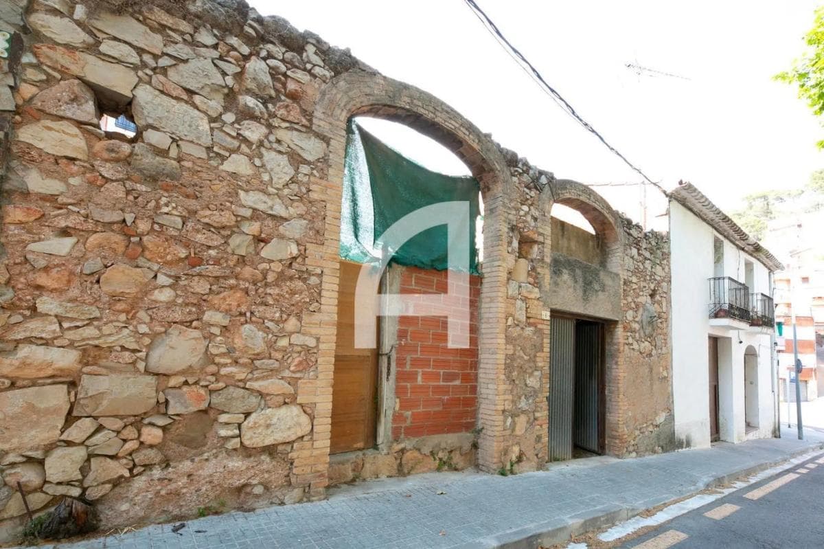 Terreno en venta en Corbera de Llobregat, Barcelona photo 5