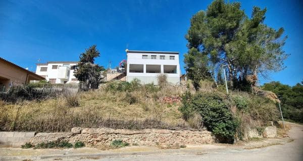 Terreno en Corbera de Llobregat photo 1