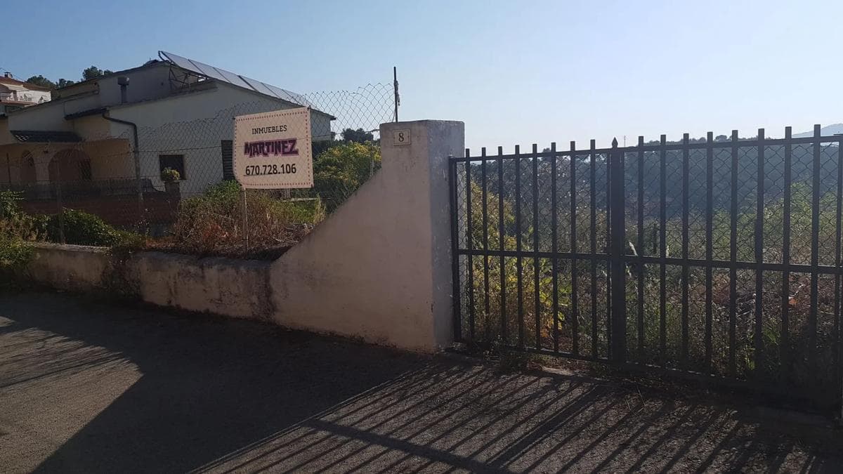 Terreno en venta en Corbera de Llobregat, Barcelona photo 4