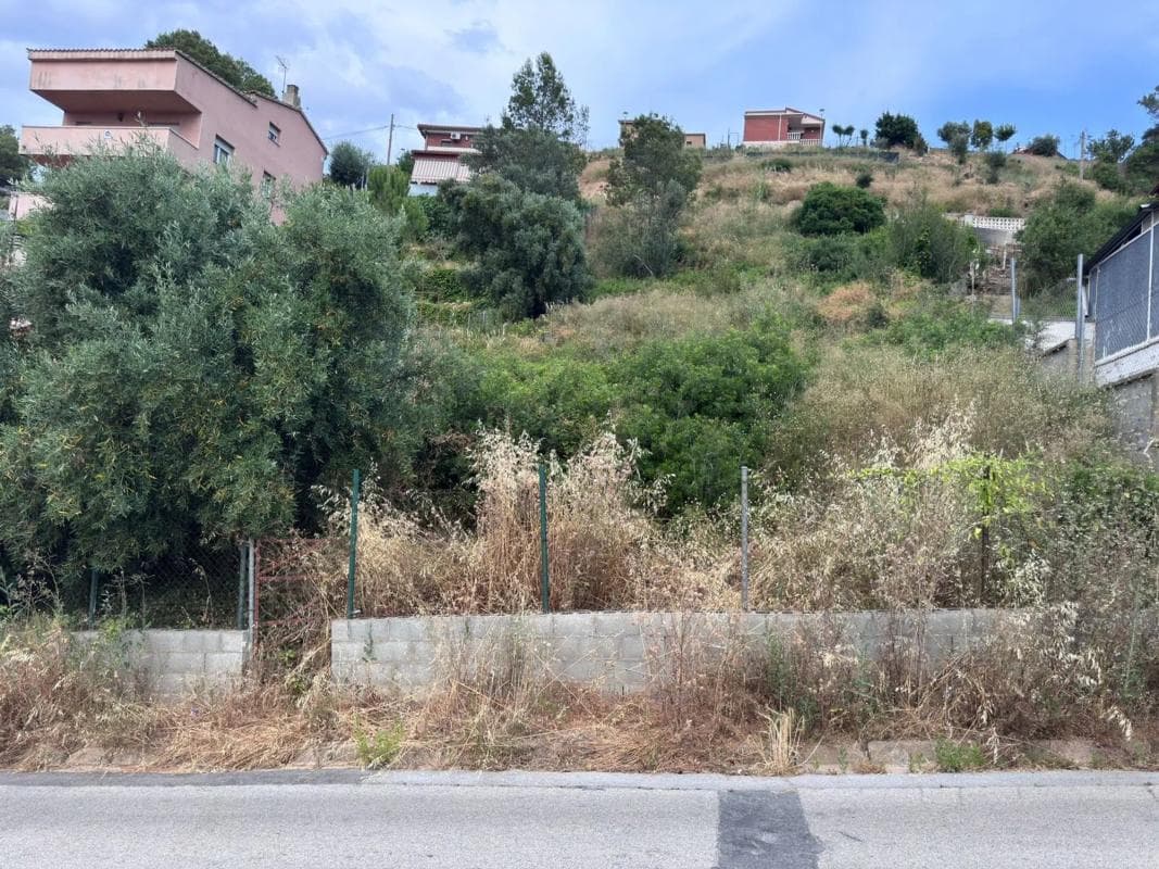 Terreno en venta en Abrera, Barcelona photo 3