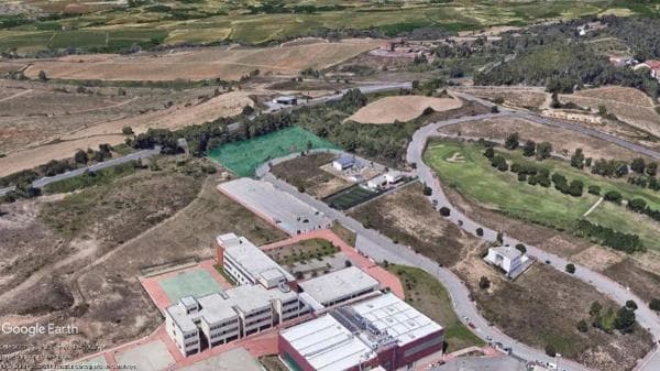 Terreno en plaza Sector Masia Bach thumbnail 2