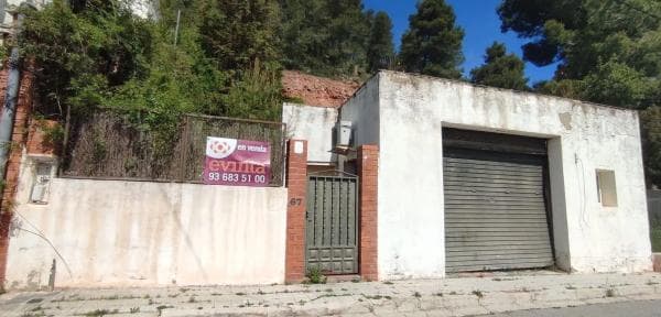 Terreno en calle Puigmal photo 4