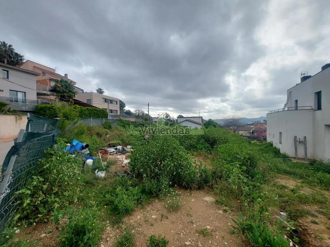 Terreno en venta en Sant esteve Sesrovires, Barcelona photo 4