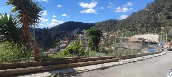 Terreno en calle Puigmal photo 4
